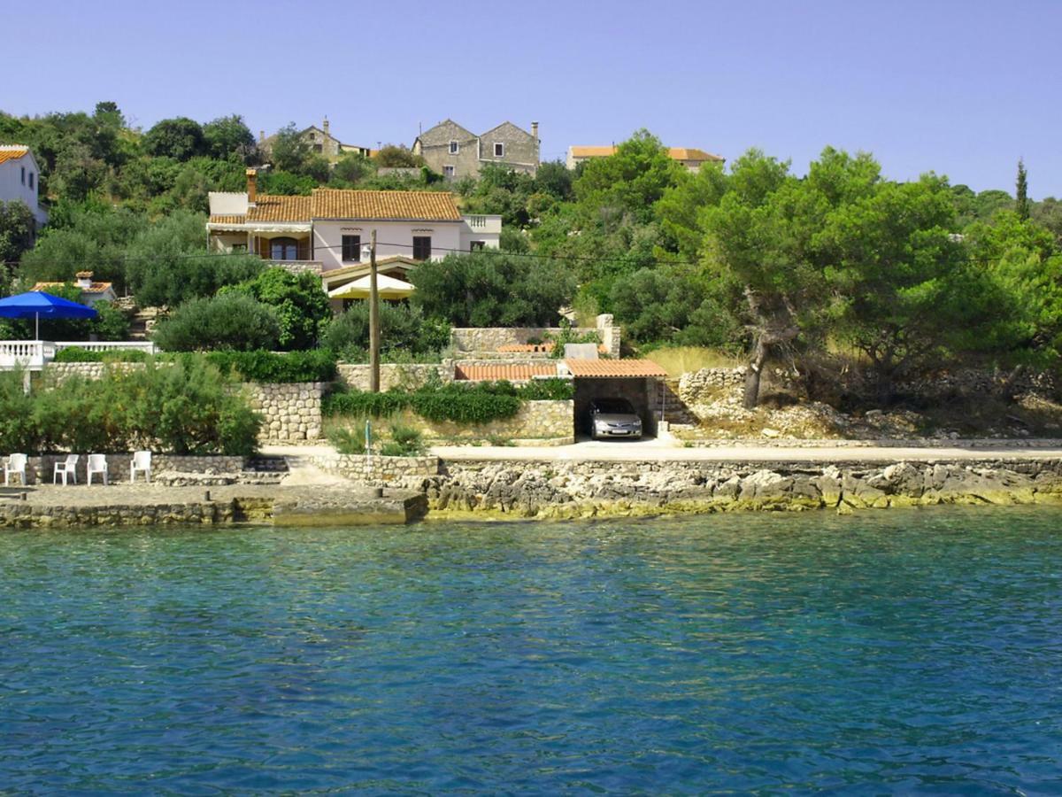 Holiday Home Mirta By Interhome Mali Iž Kültér fotó