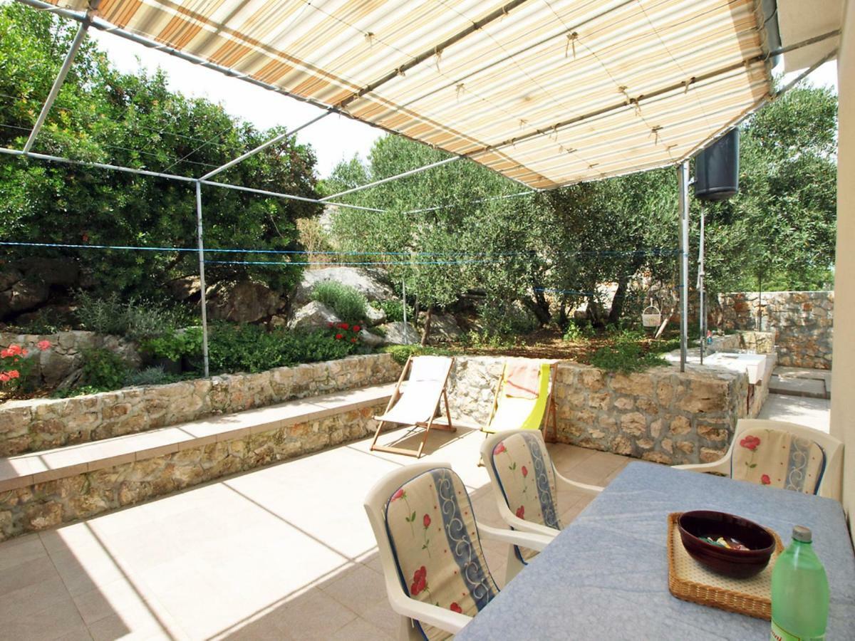 Holiday Home Mirta By Interhome Mali Iž Kültér fotó
